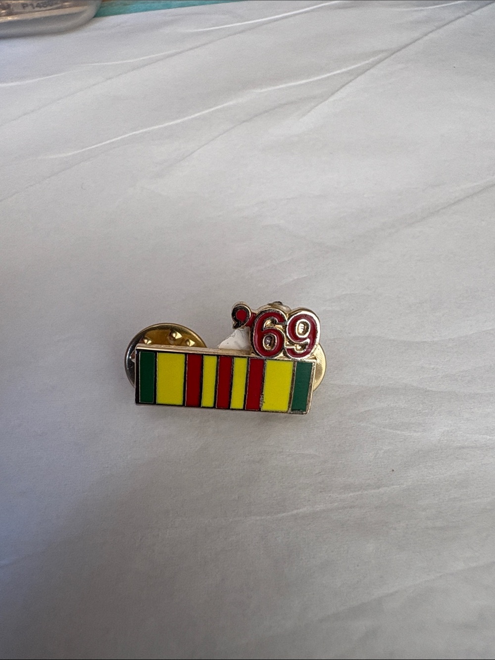 Military 1969 Vietnam Ribbon